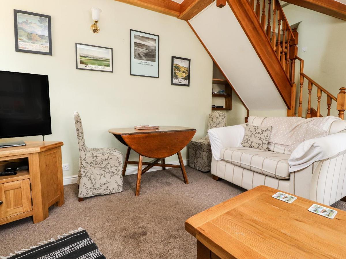 Lychgate Cottage セトル エクステリア 写真